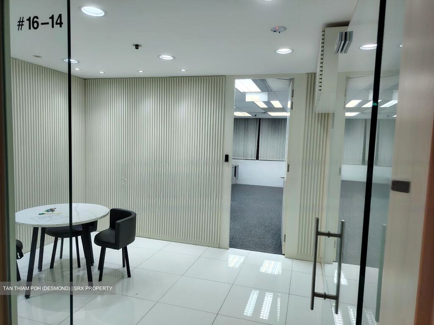 International Plaza (D2), Office #486767541